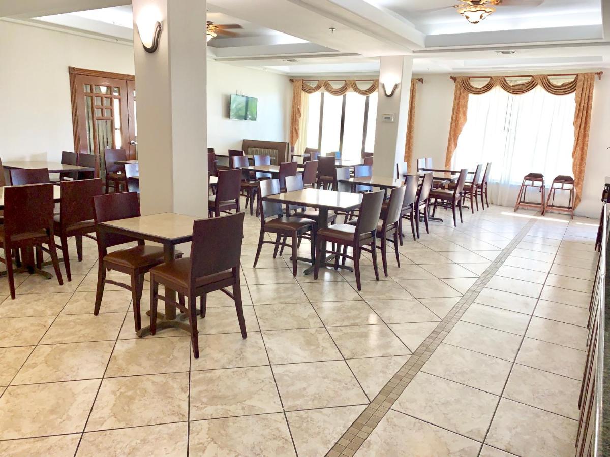Holiday Inn Express Hotel & Suites Alice