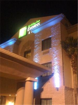 Holiday Inn Express Hotel & Suites Alice