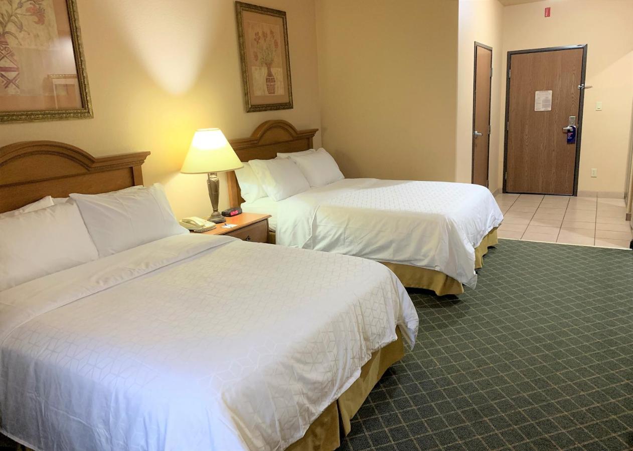 Holiday Inn Express Hotel & Suites Alice
