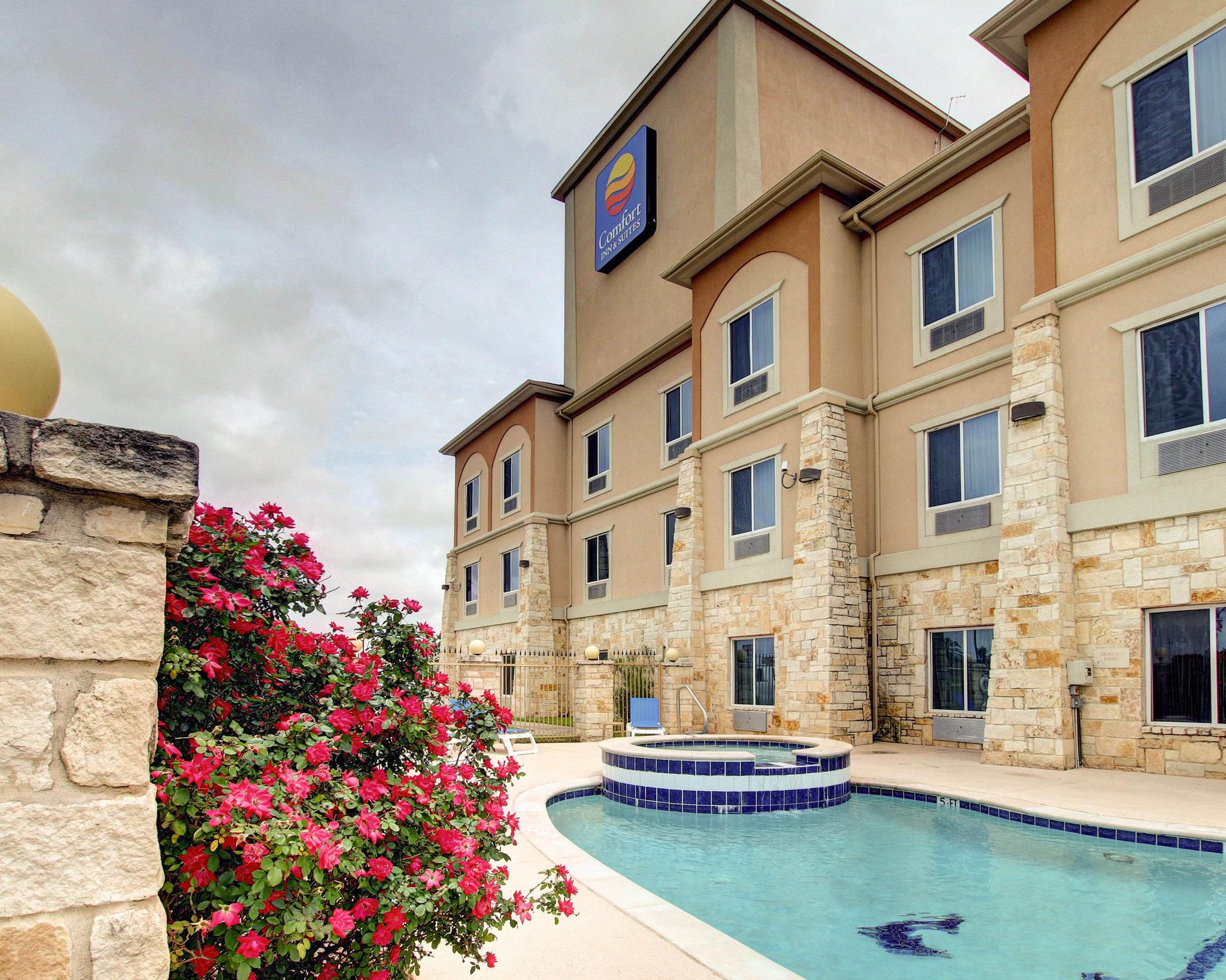 Comfort Inn & Suites Alvarado