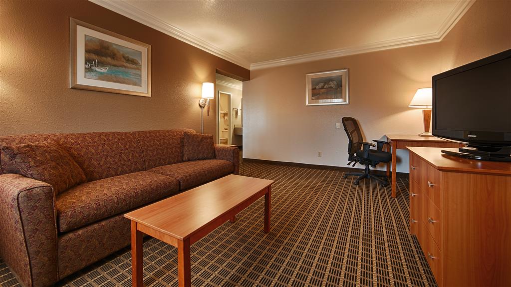 Motel 6 Alvin, TX