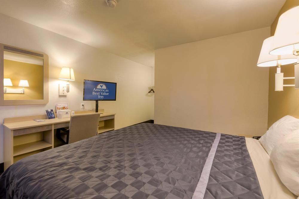 Americas Best Value Inn- Amarillo Airport/grand Street