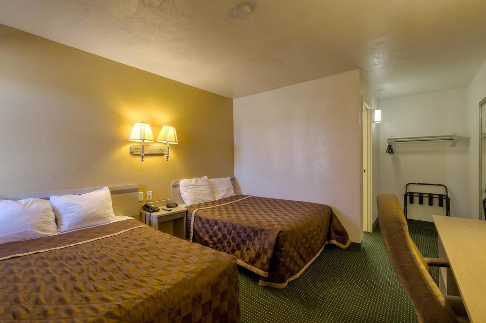 Americas Best Value Inn- Amarillo Airport/grand Street