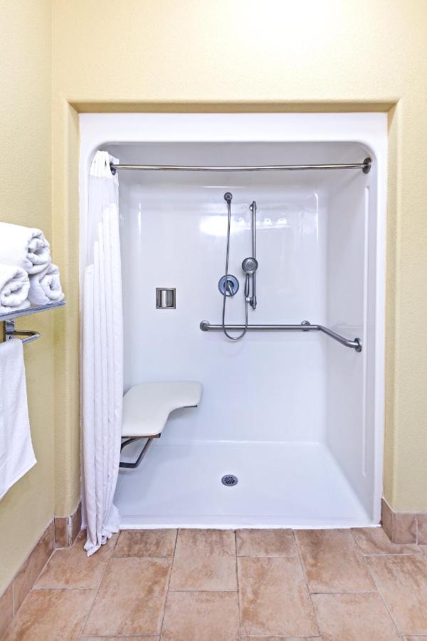 Holiday Inn Express & Suites Amarillo East