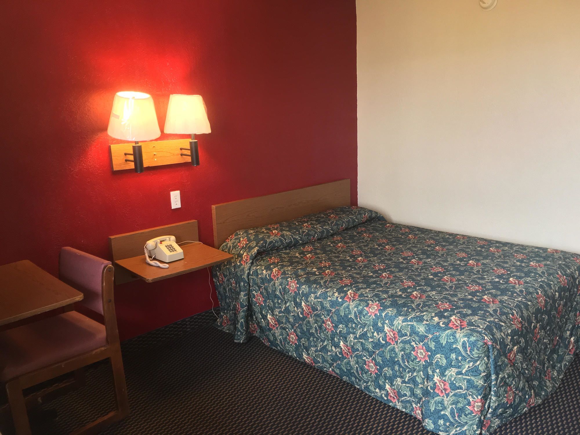 Relax Inn