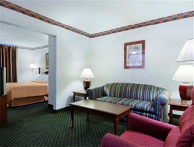 Super 8 by Wyndham Amarillo West