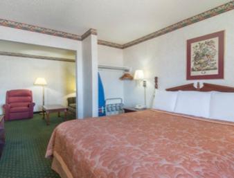 Super 8 by Wyndham Amarillo West