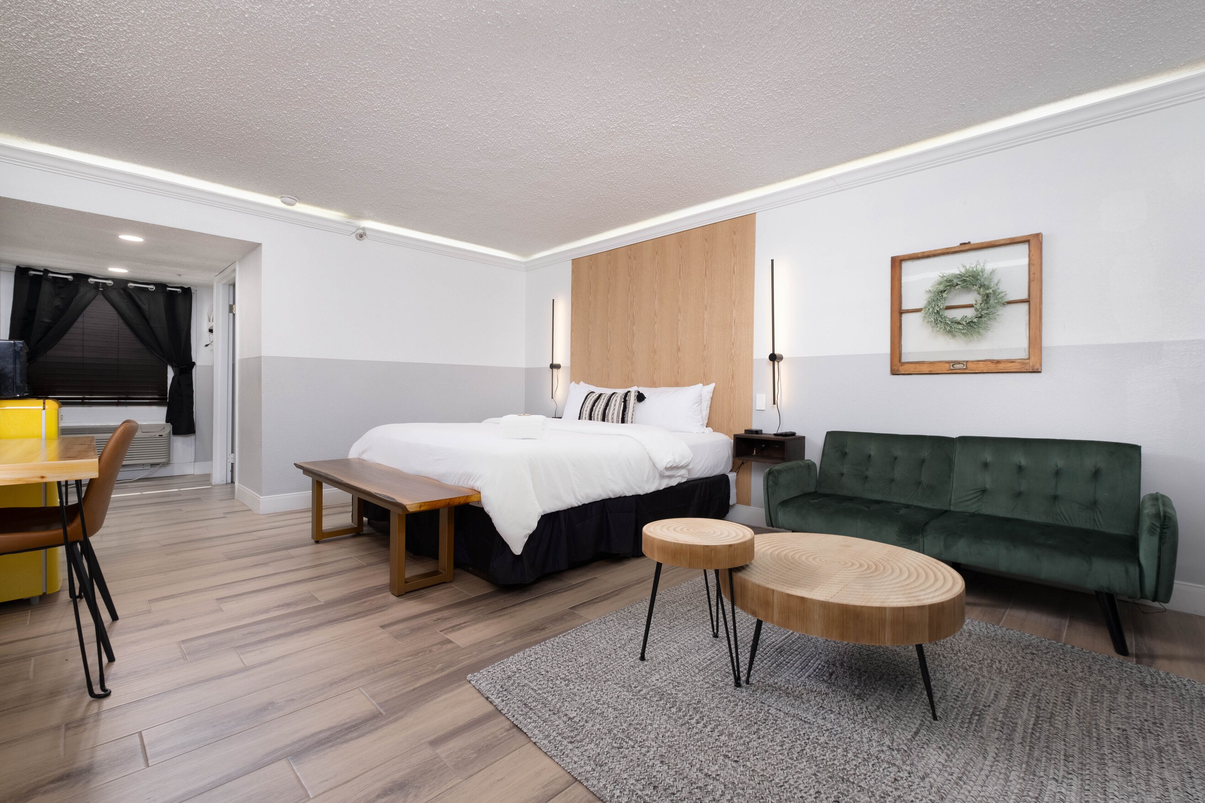 The Westerner - Extended Stay