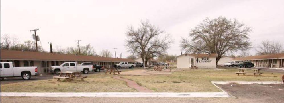 Andrews Motor Inn