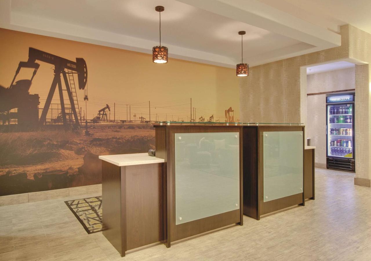 La Quinta Inn & Suites by Wyndham Andrews