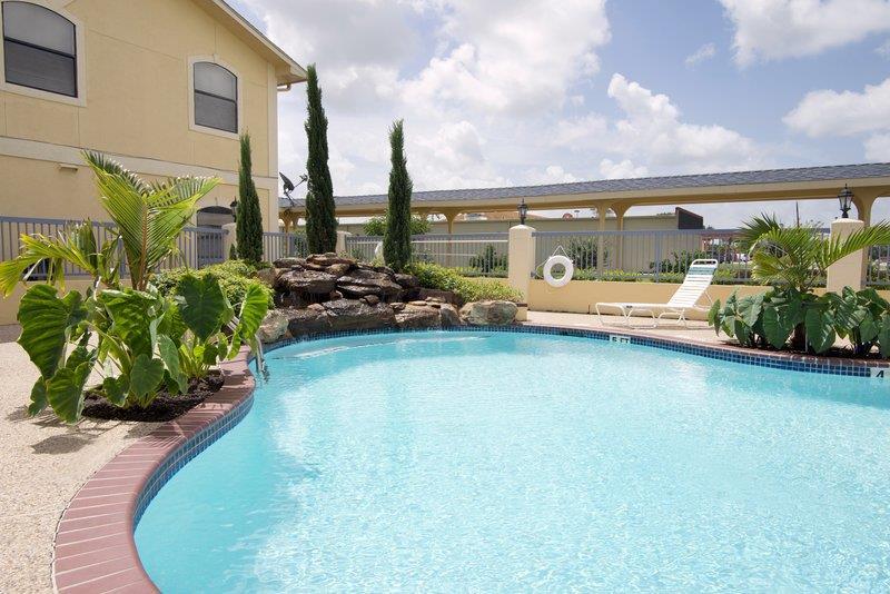 Best Western Angleton Inn
