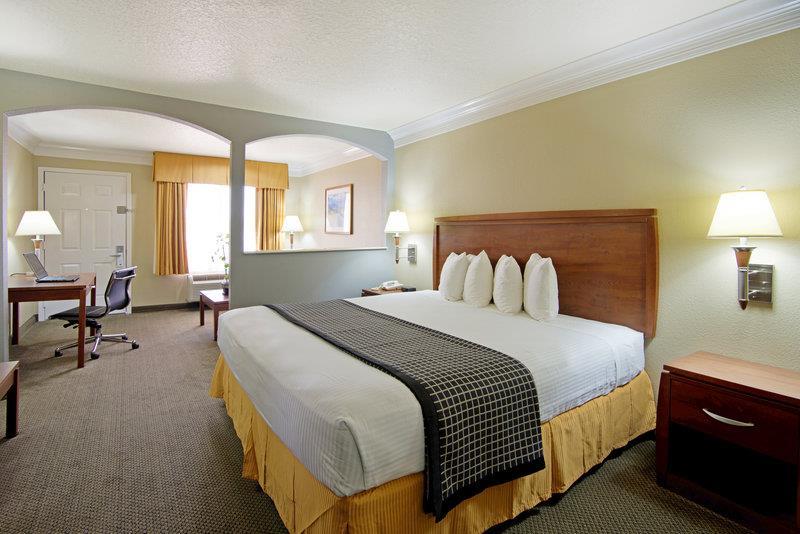 Best Western Angleton Inn