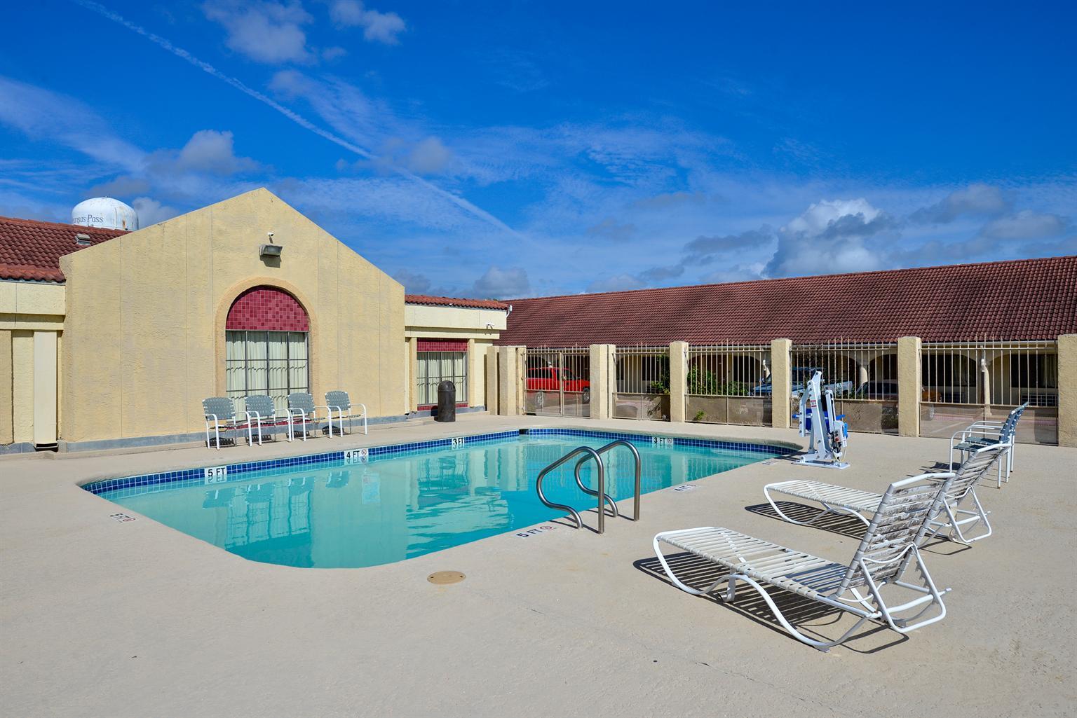 Aransas Bay Inn & Suites Corpus Christi by OYO