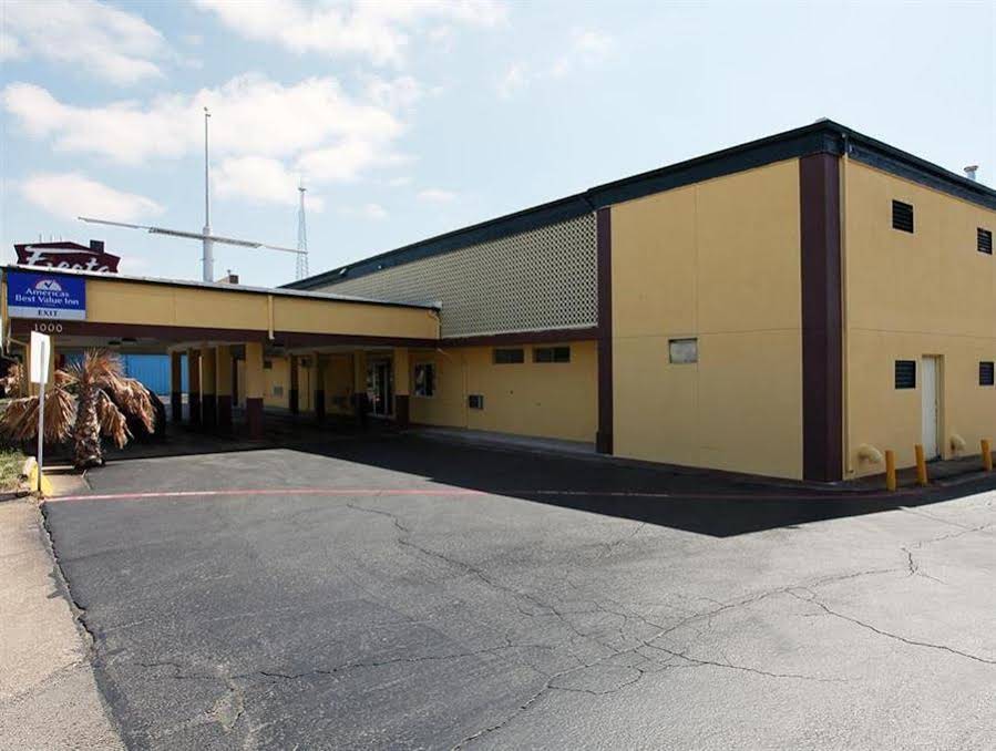 Budget Host Inn Arlington
