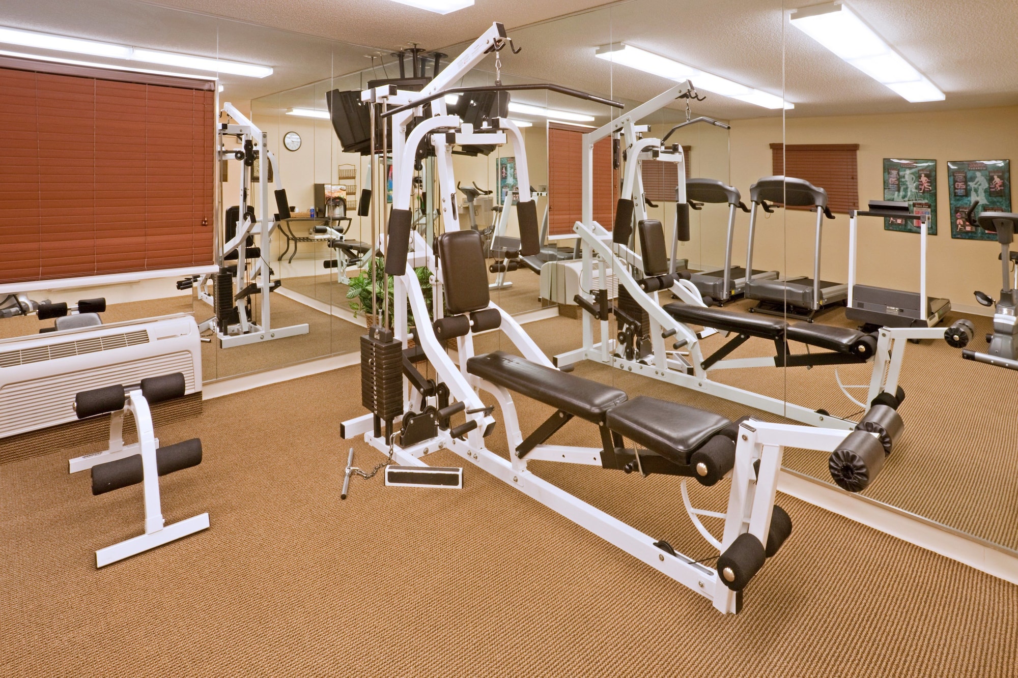 Sonesta Simply Suites Arlington