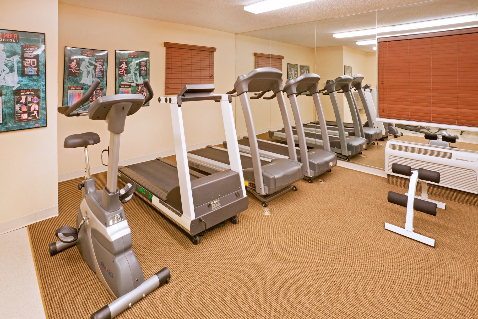 Sonesta Simply Suites Arlington