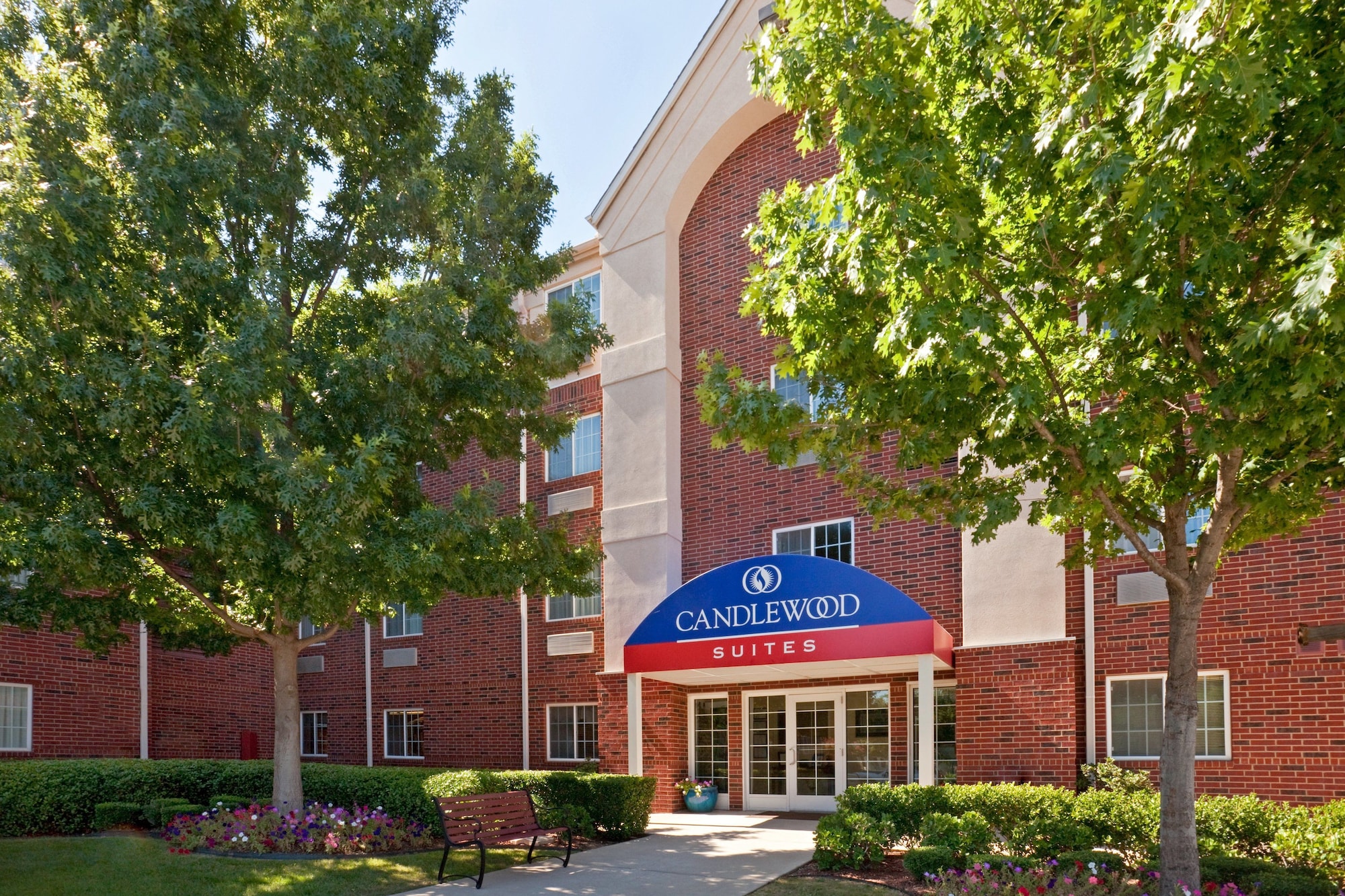 Sonesta Simply Suites Arlington