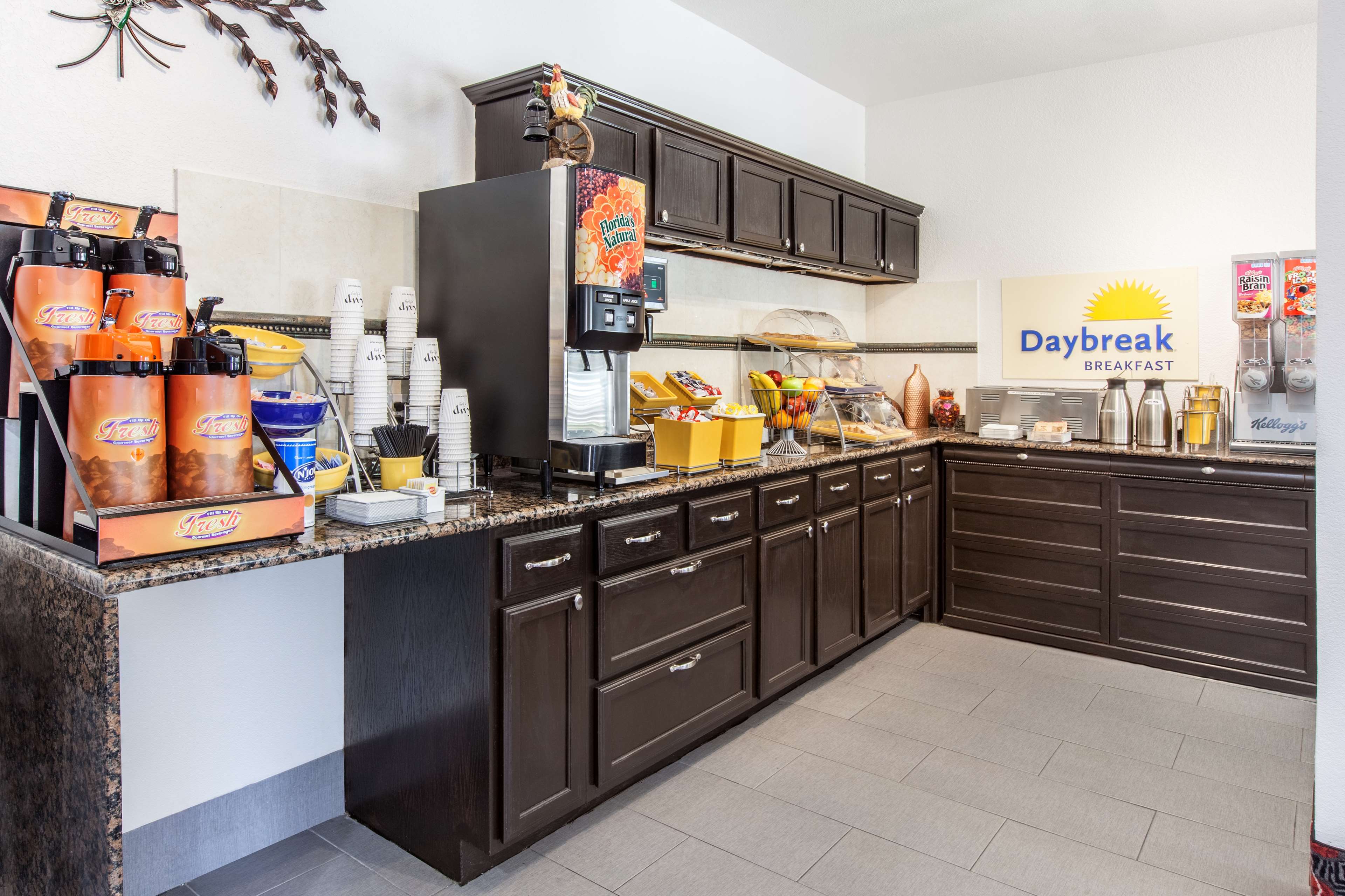 Days Inn by Wyndham Arlington