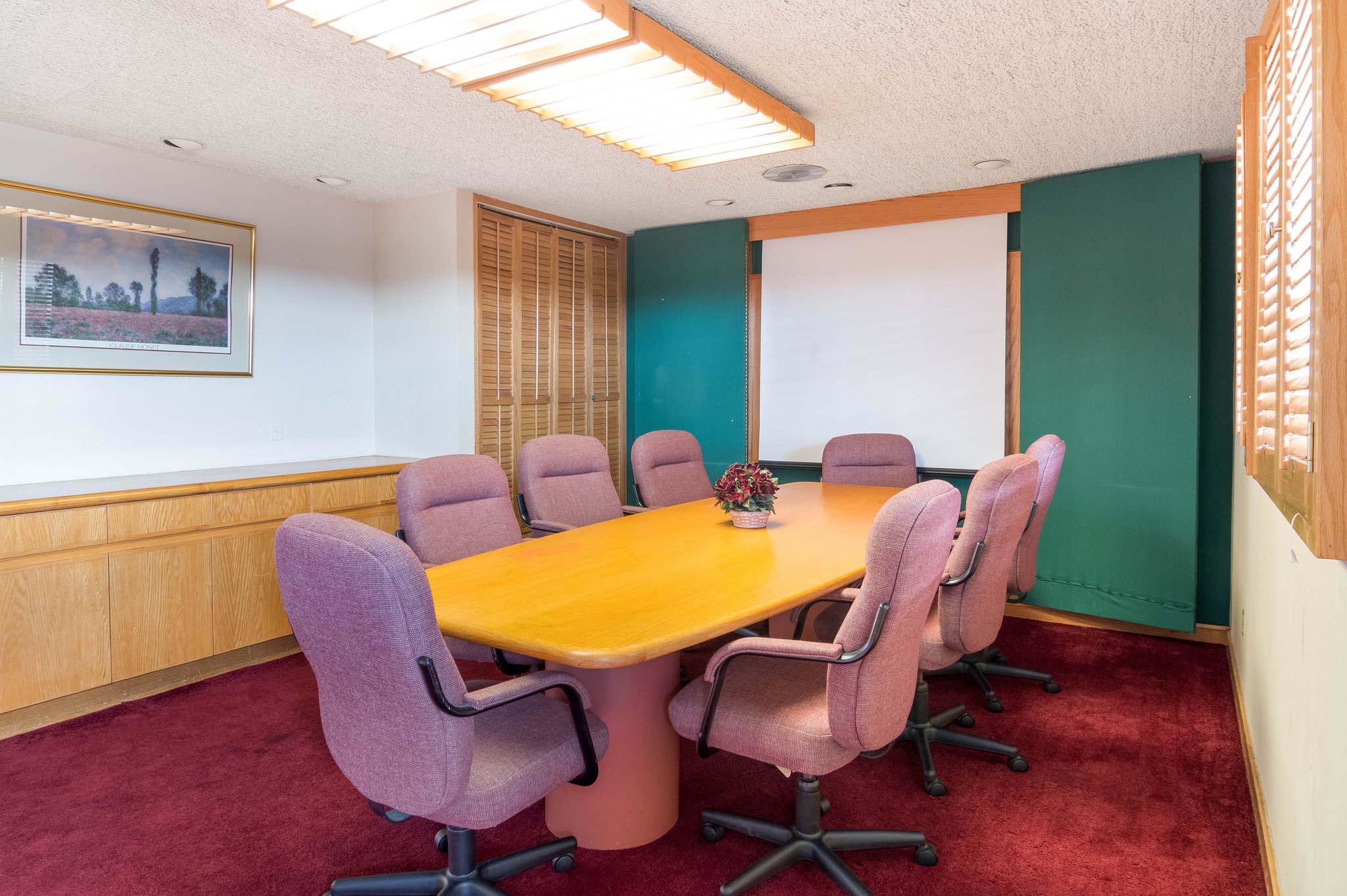 Econo Lodge Inn & Suites Six Flags