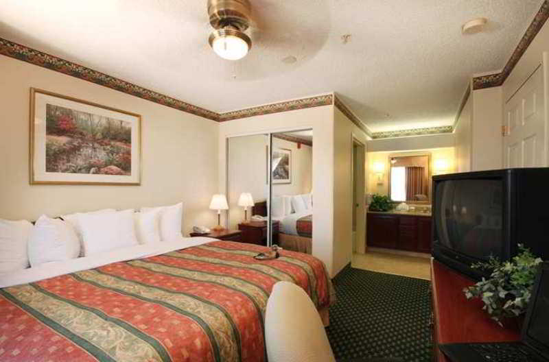Homewood Suites by Hilton Dallas-Arlington