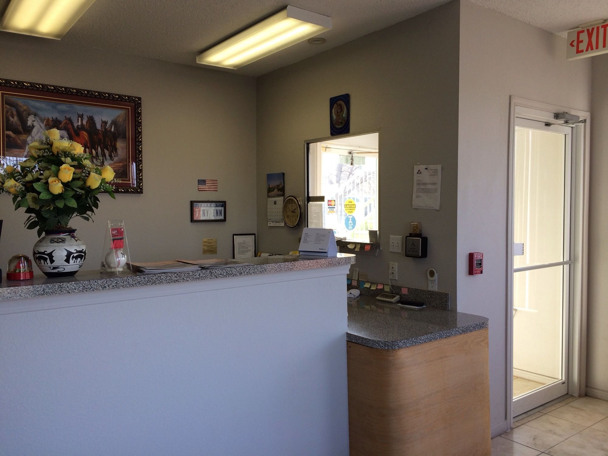 Americas Best Value Inn Arlington