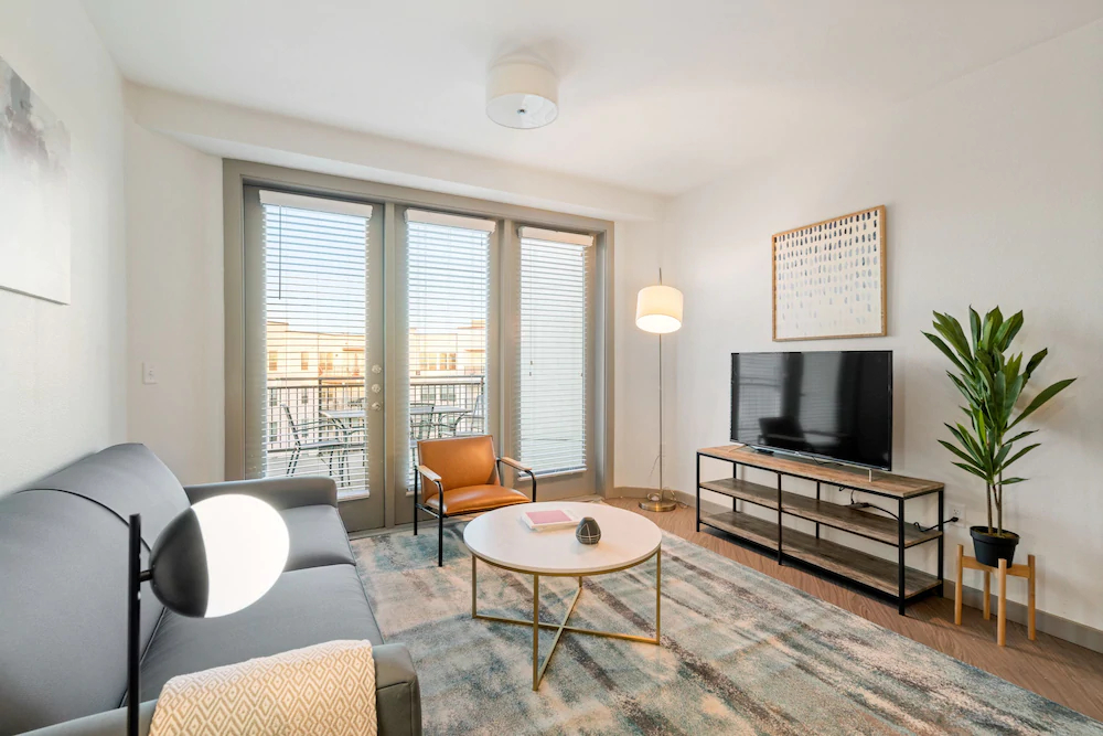 101 Center by Kasa Arlington Apartments