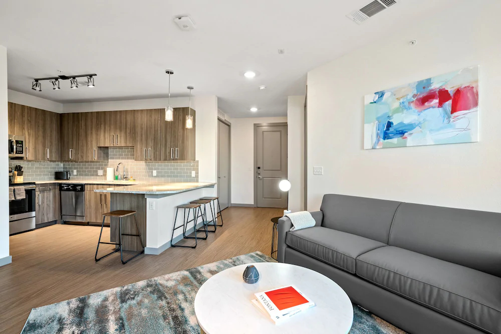 101 Center by Kasa Arlington Apartments