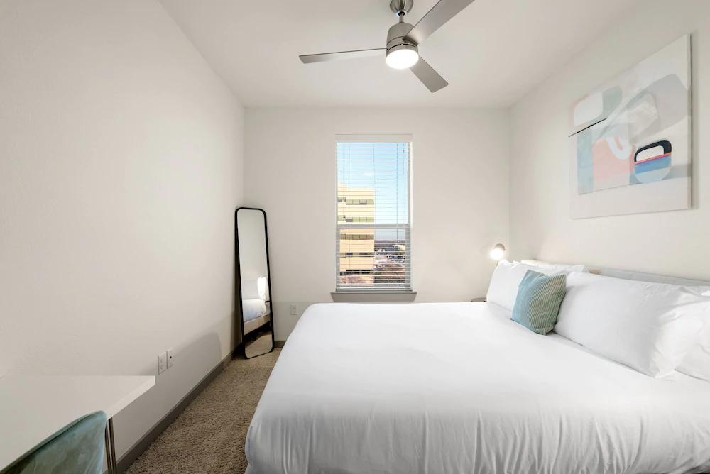 101 Center by Kasa Arlington Apartments