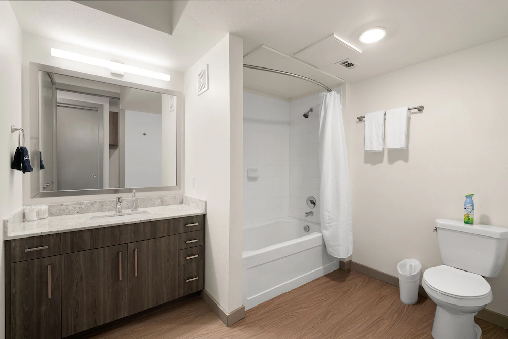 101 Center by Kasa Arlington Apartments