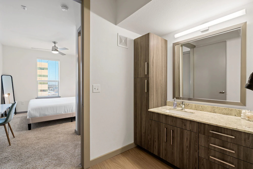 101 Center by Kasa Arlington Apartments