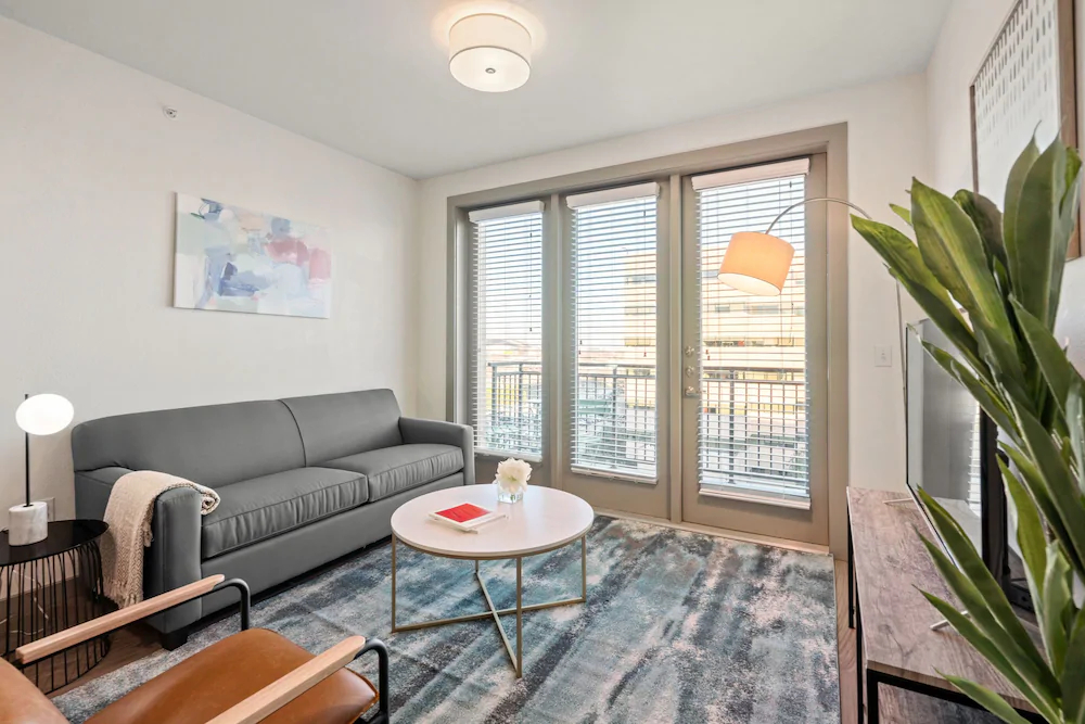 101 Center by Kasa Arlington Apartments