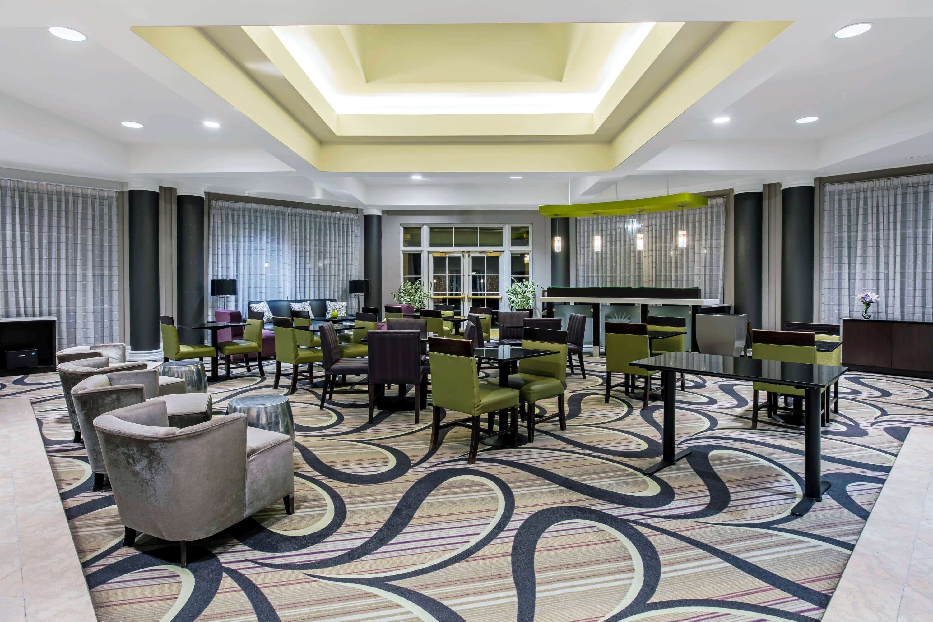 La Quinta Inn & Suites by Wyndham Dallas Arlington South