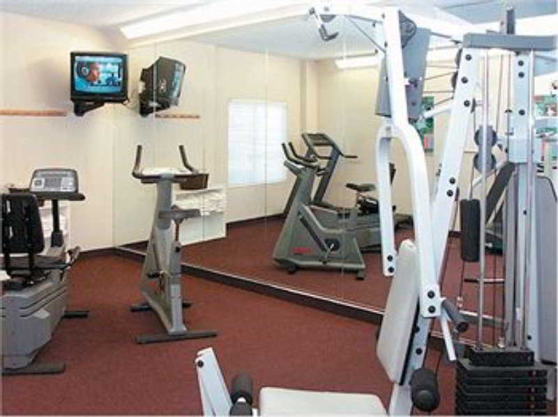 La Quinta Inn & Suites by Wyndham Dallas Arlington South