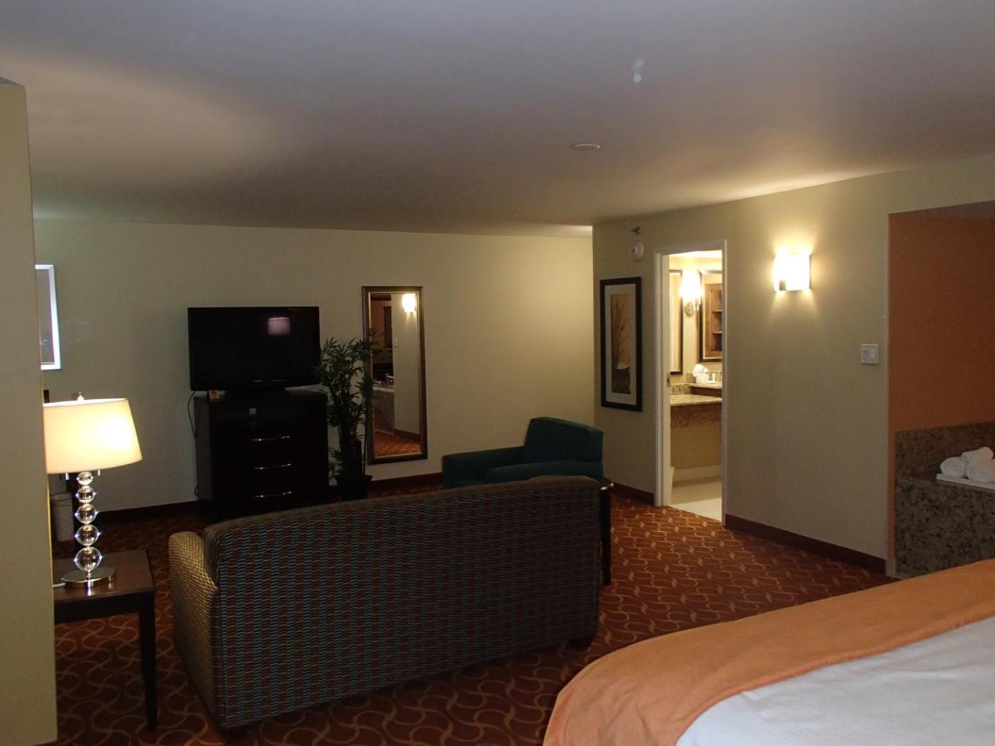 Lux Hotel & Spa, Trademark Collection by Wyndham
