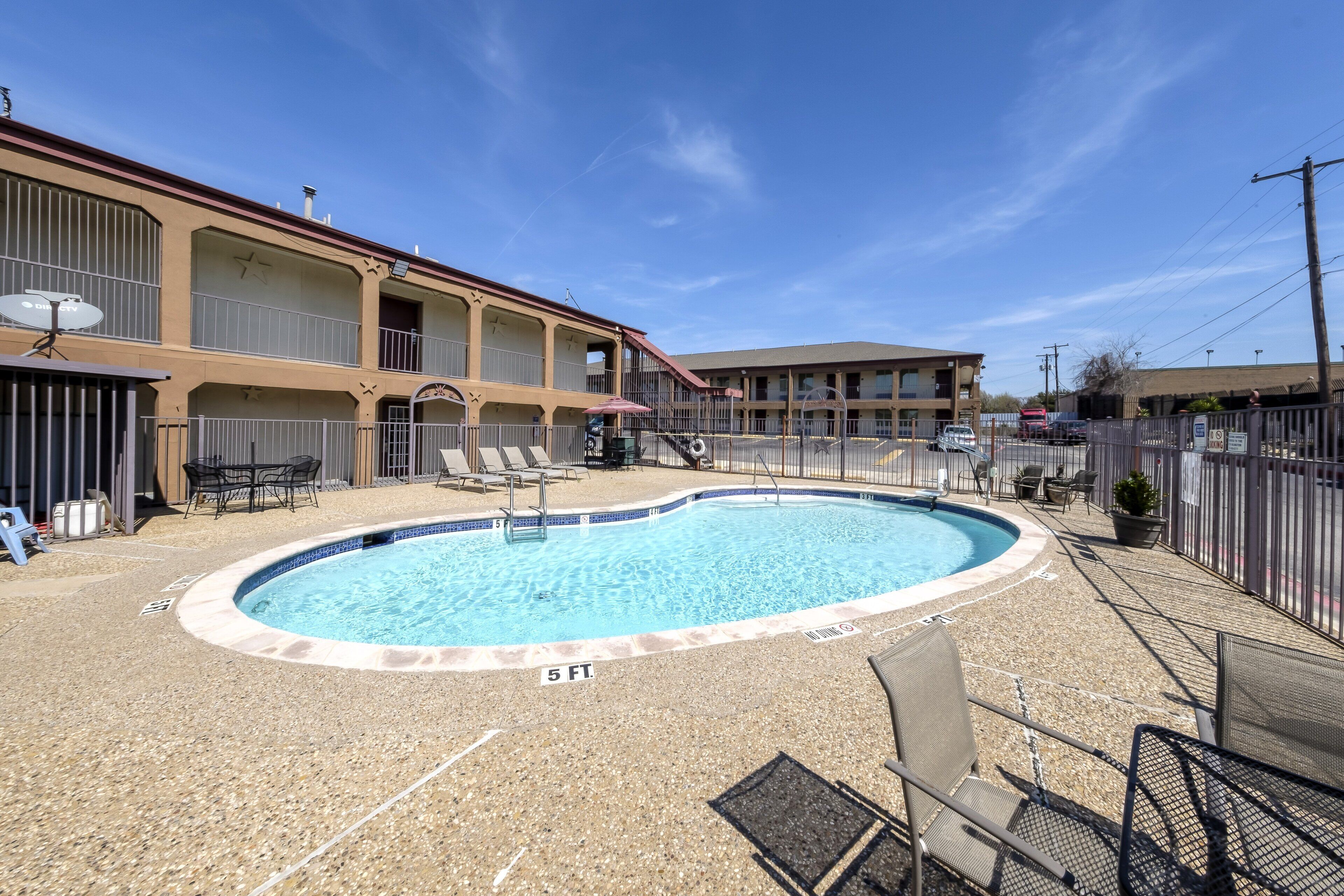Red Roof Inn Arlington