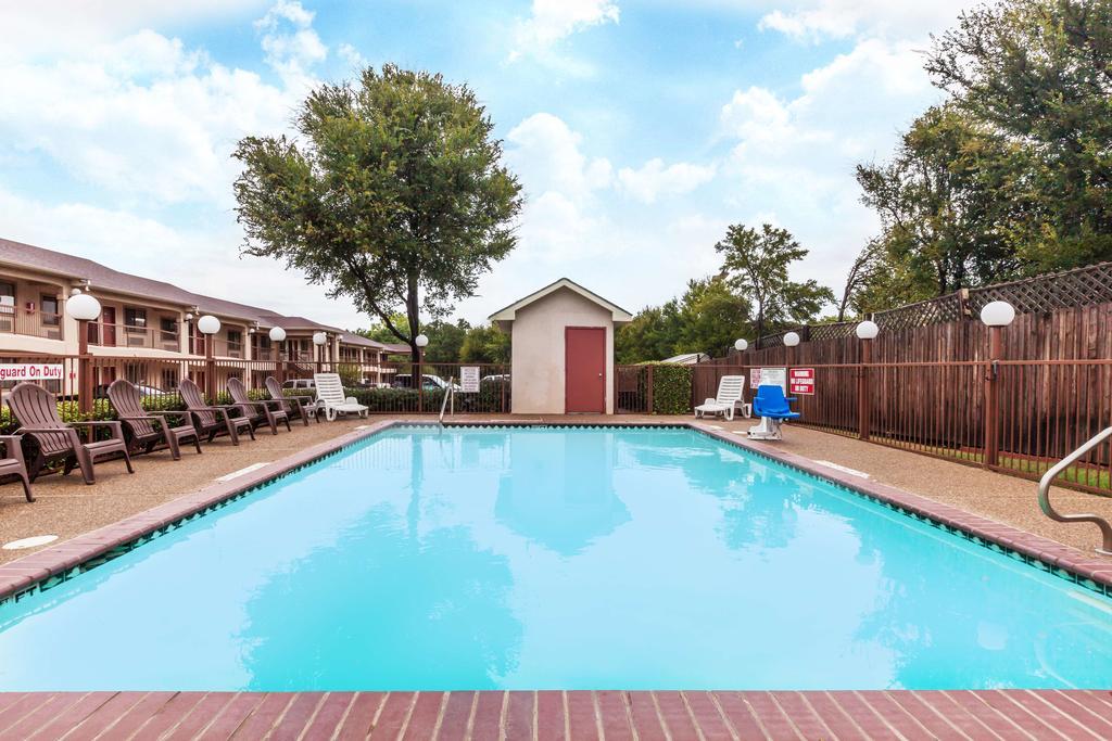 Highland Inn Arlington