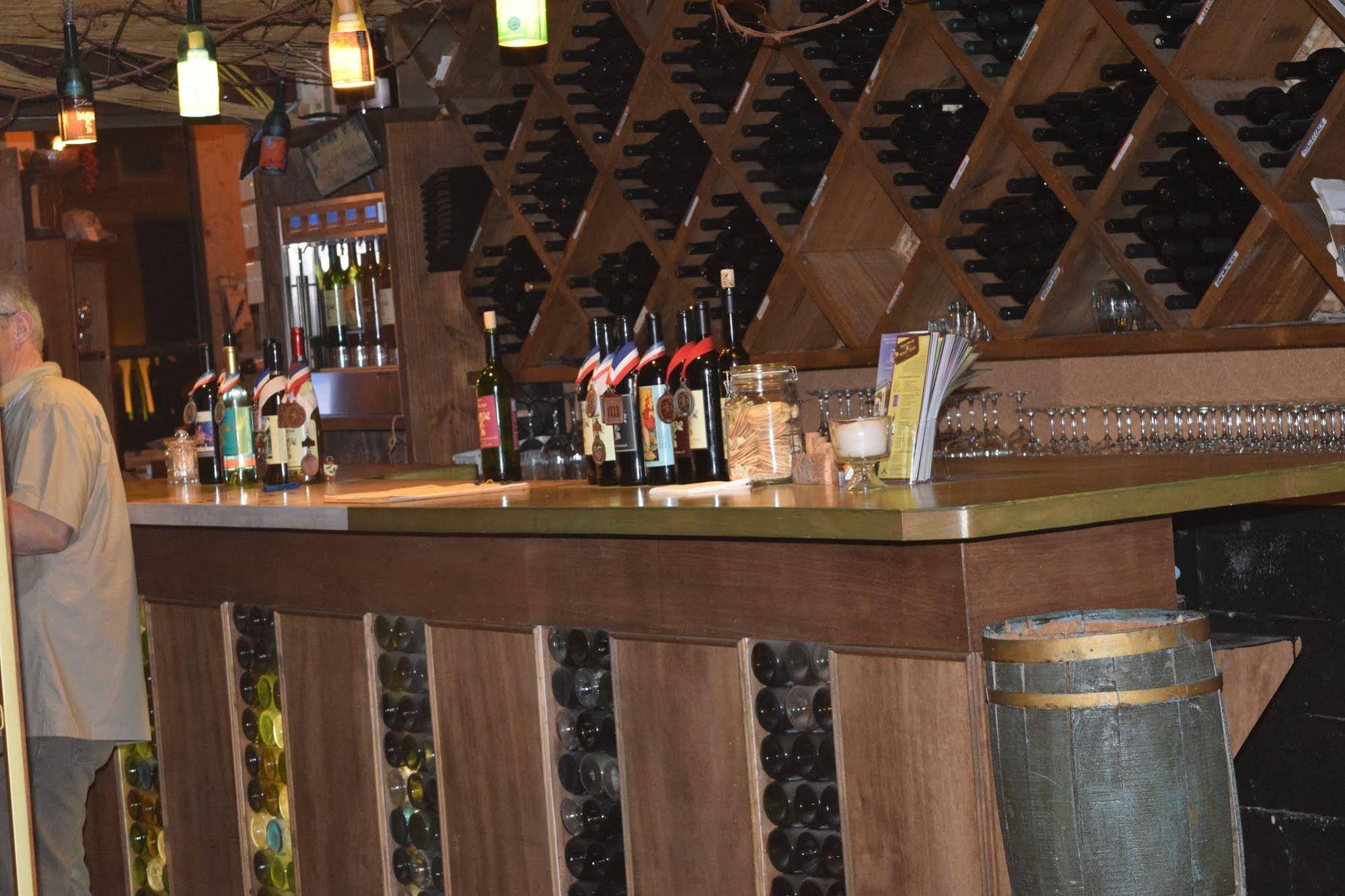 Tara Vineyard & Winery