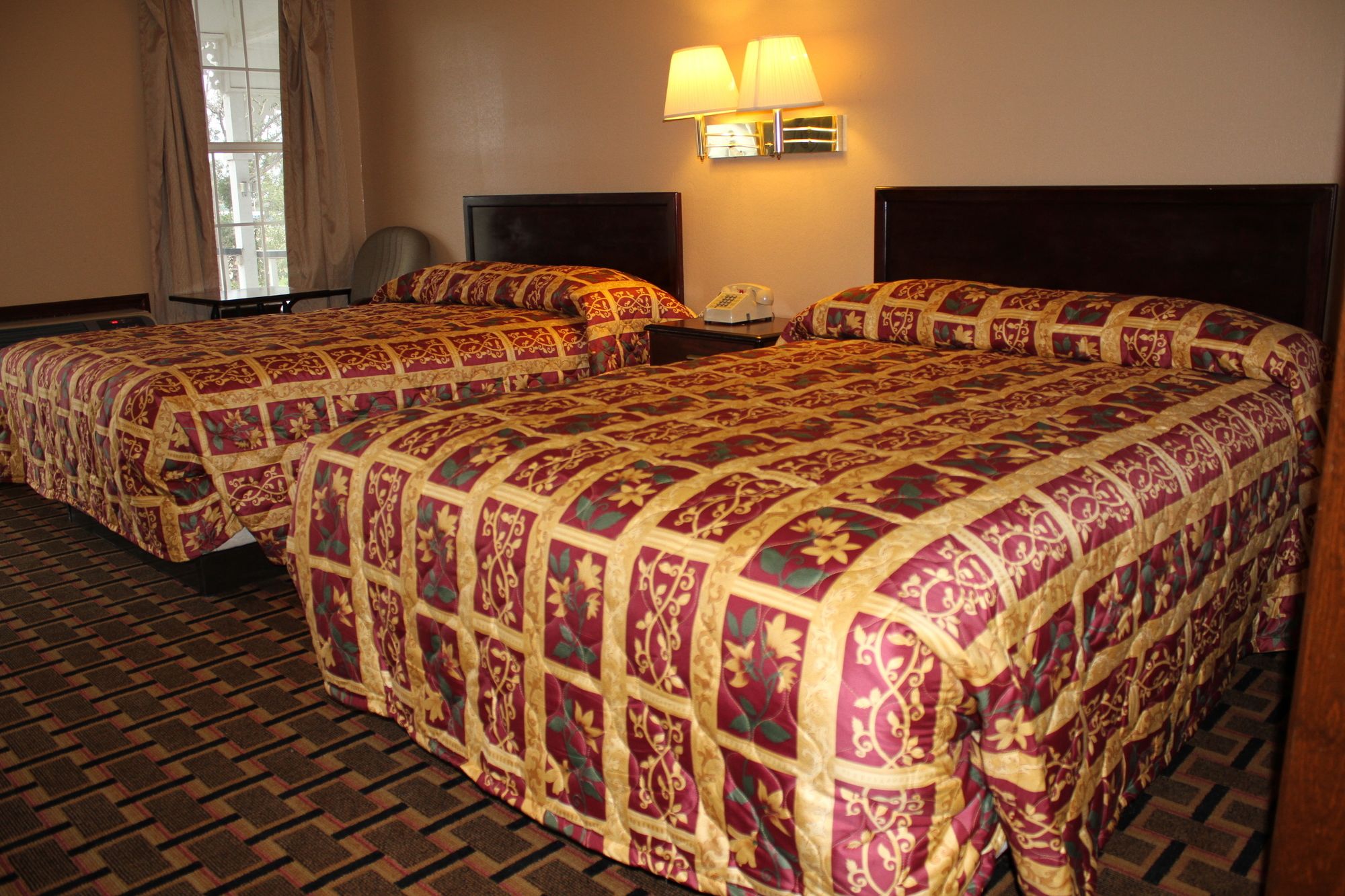 Victorian Inn