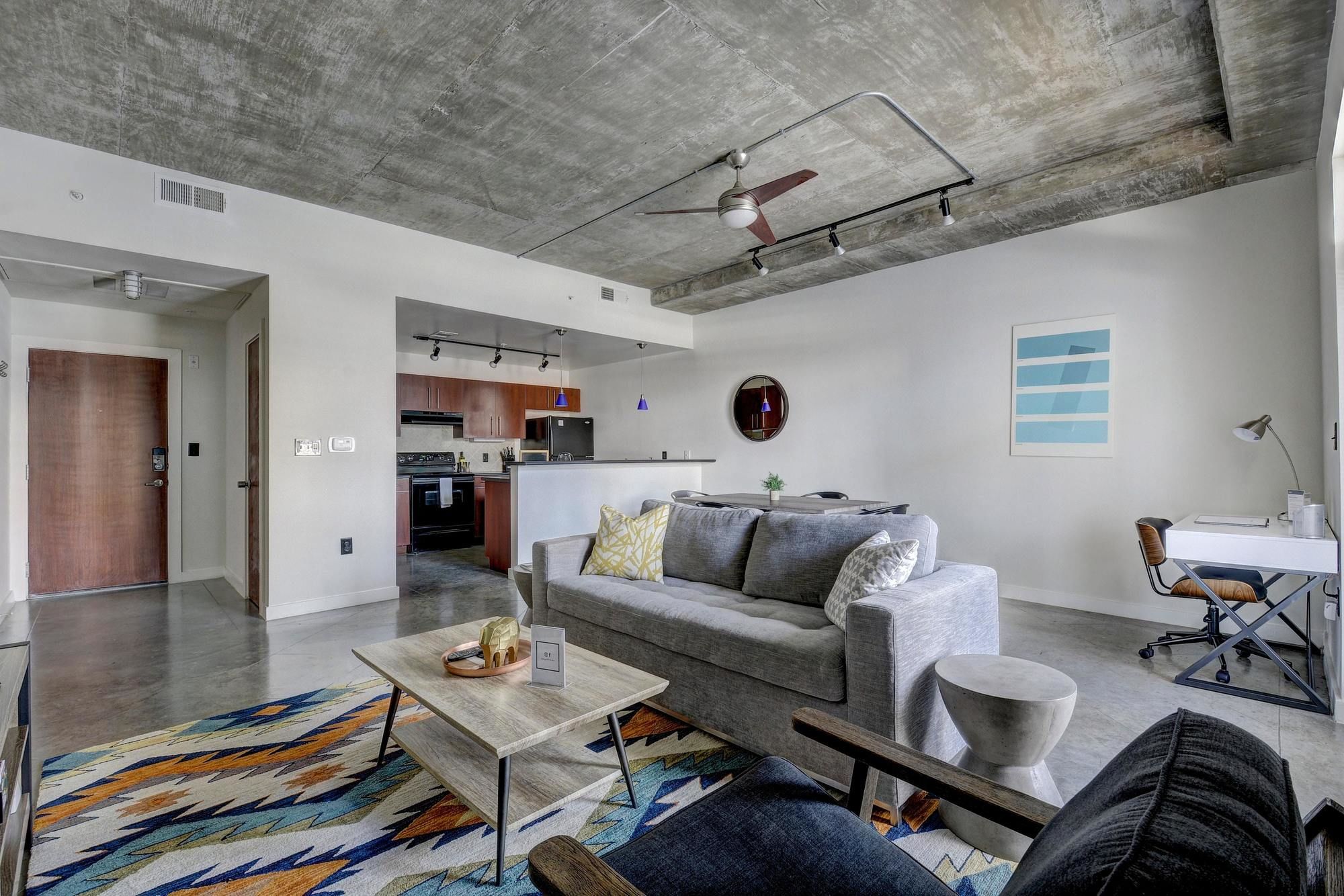AMLI Downtown by Locale Downtown Austin
