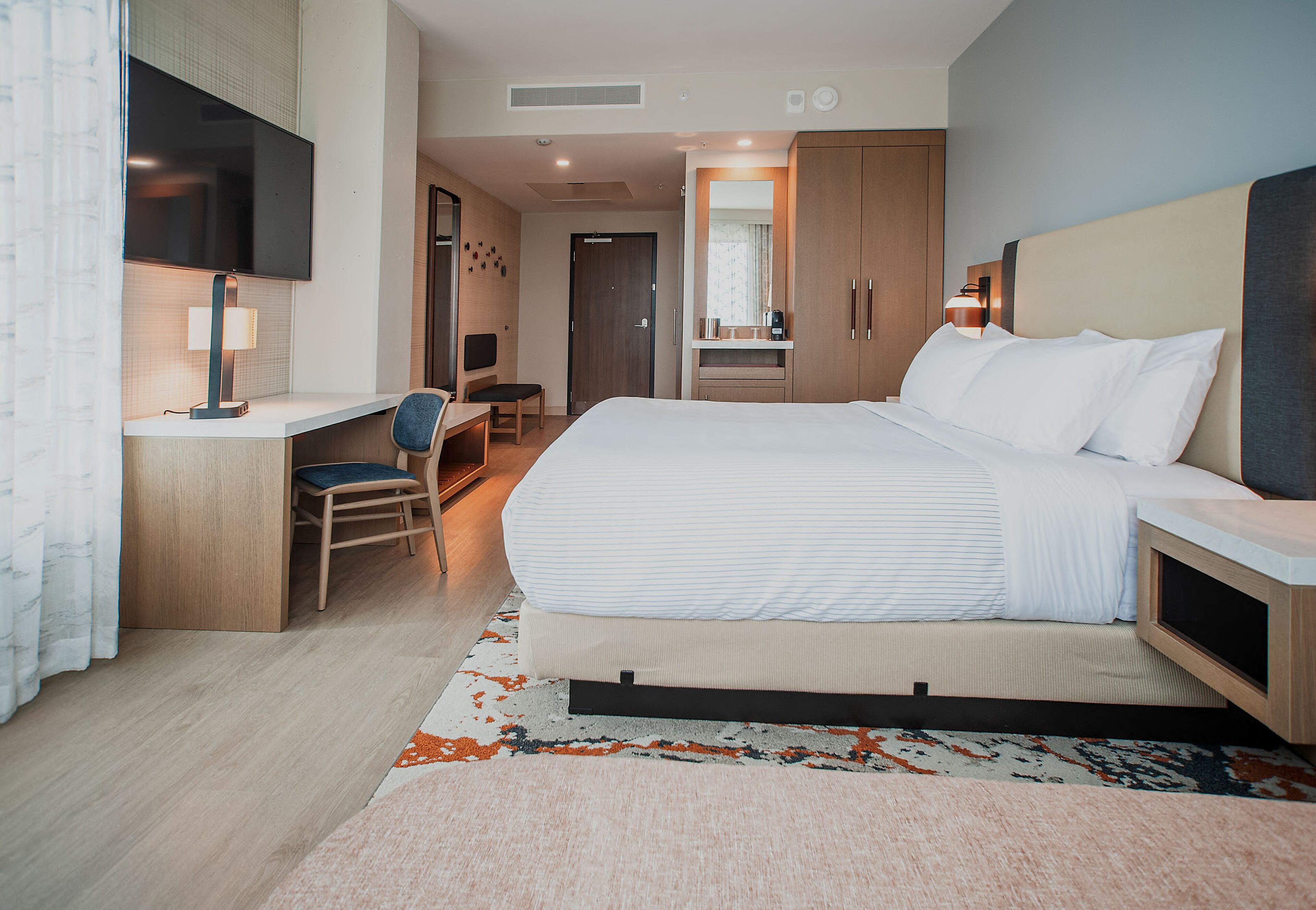 Cambria Hotel Austin Downtown