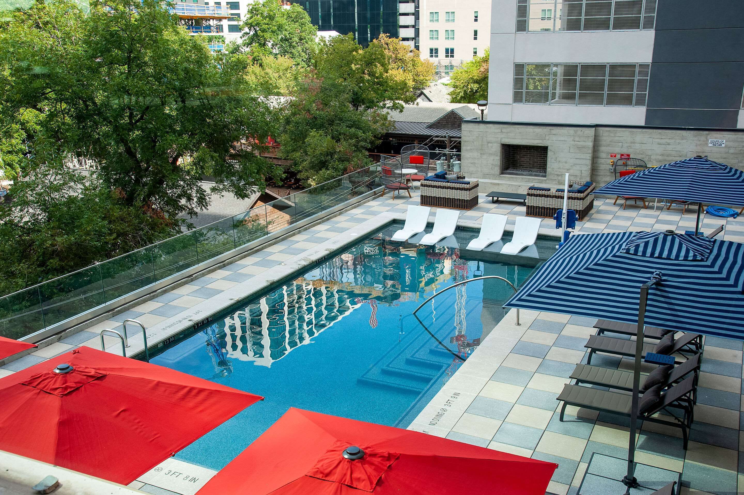 Cambria Hotel Austin Downtown