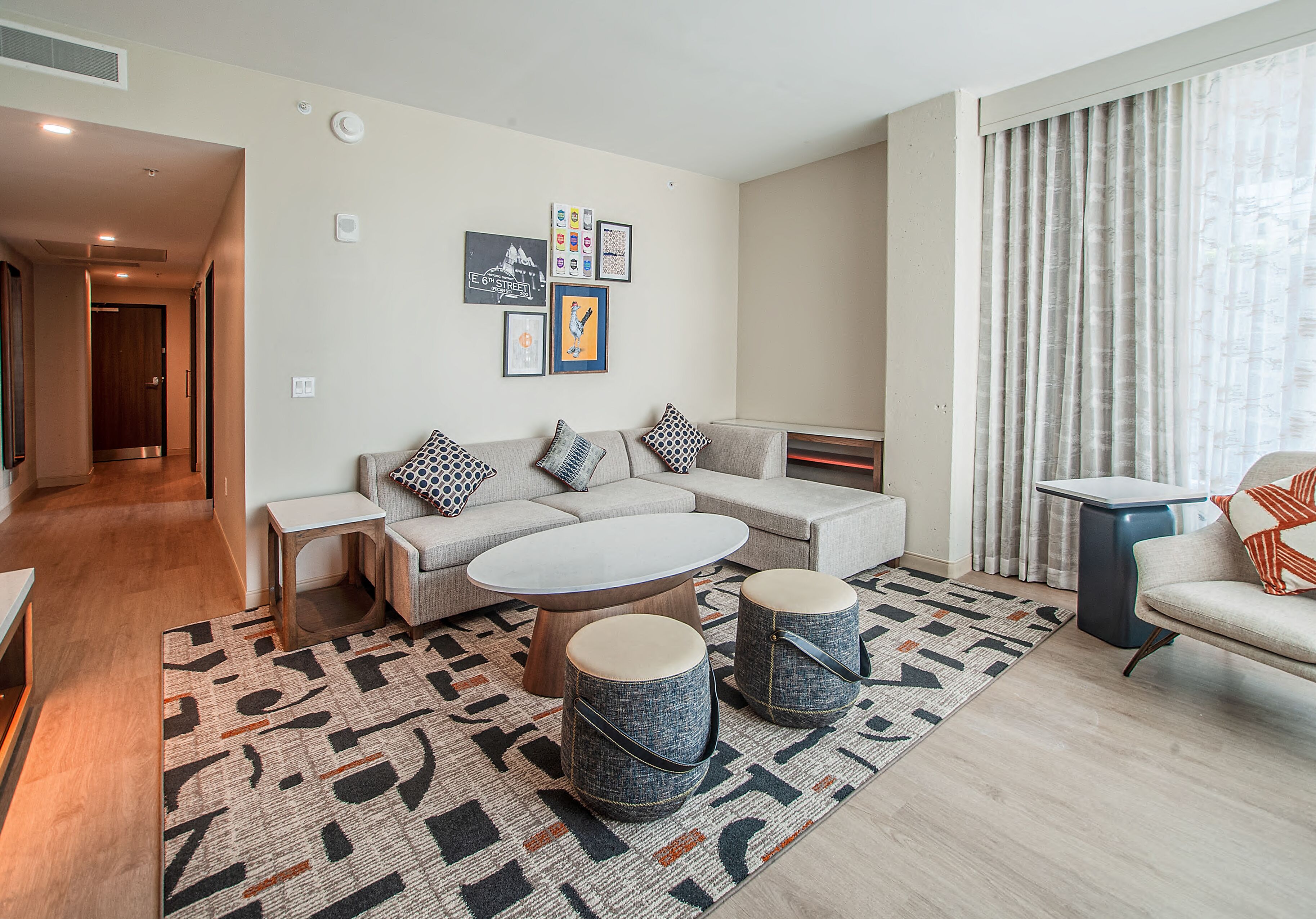 Cambria Hotel Austin Downtown