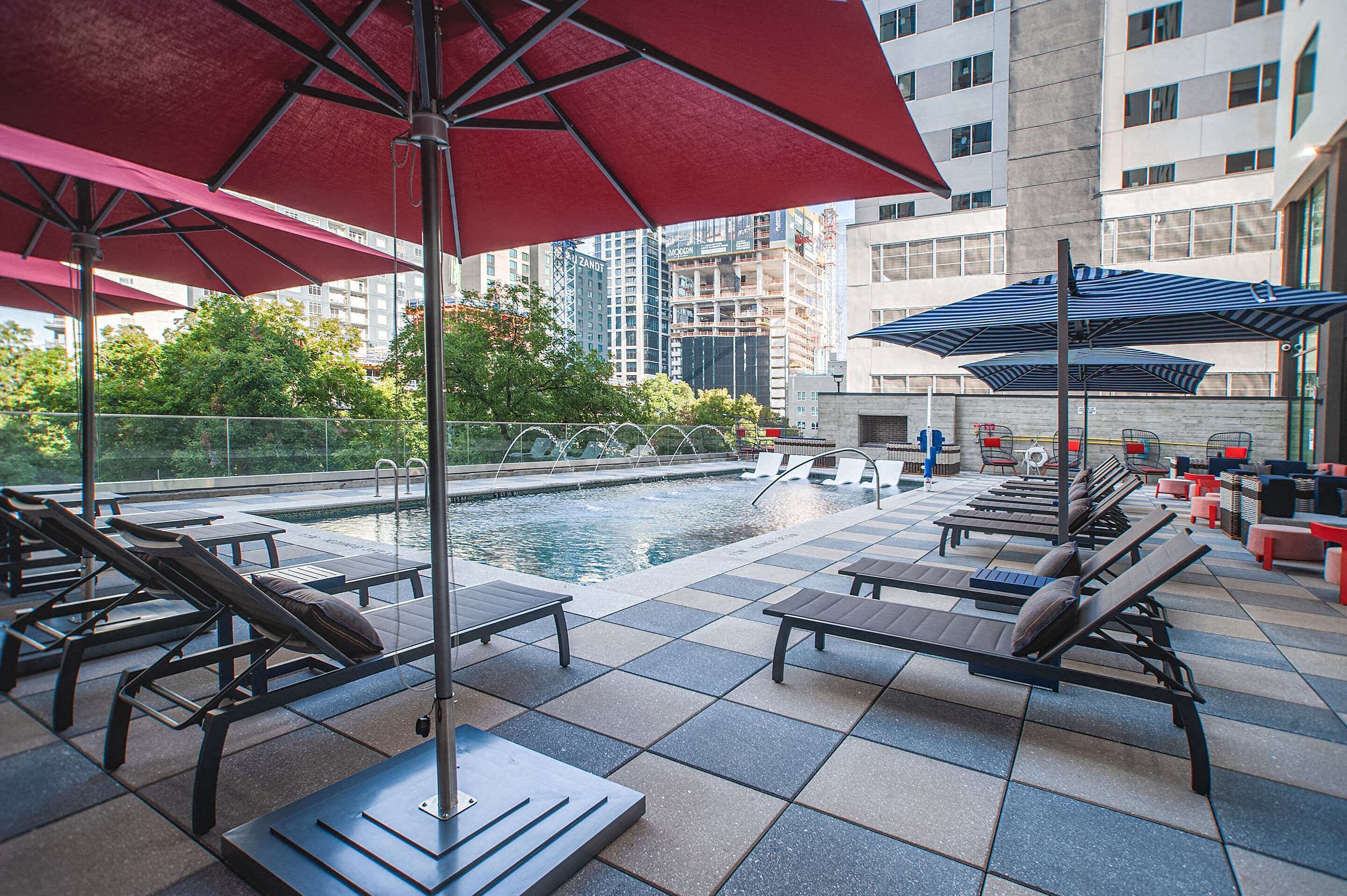 Cambria Hotel Austin Downtown