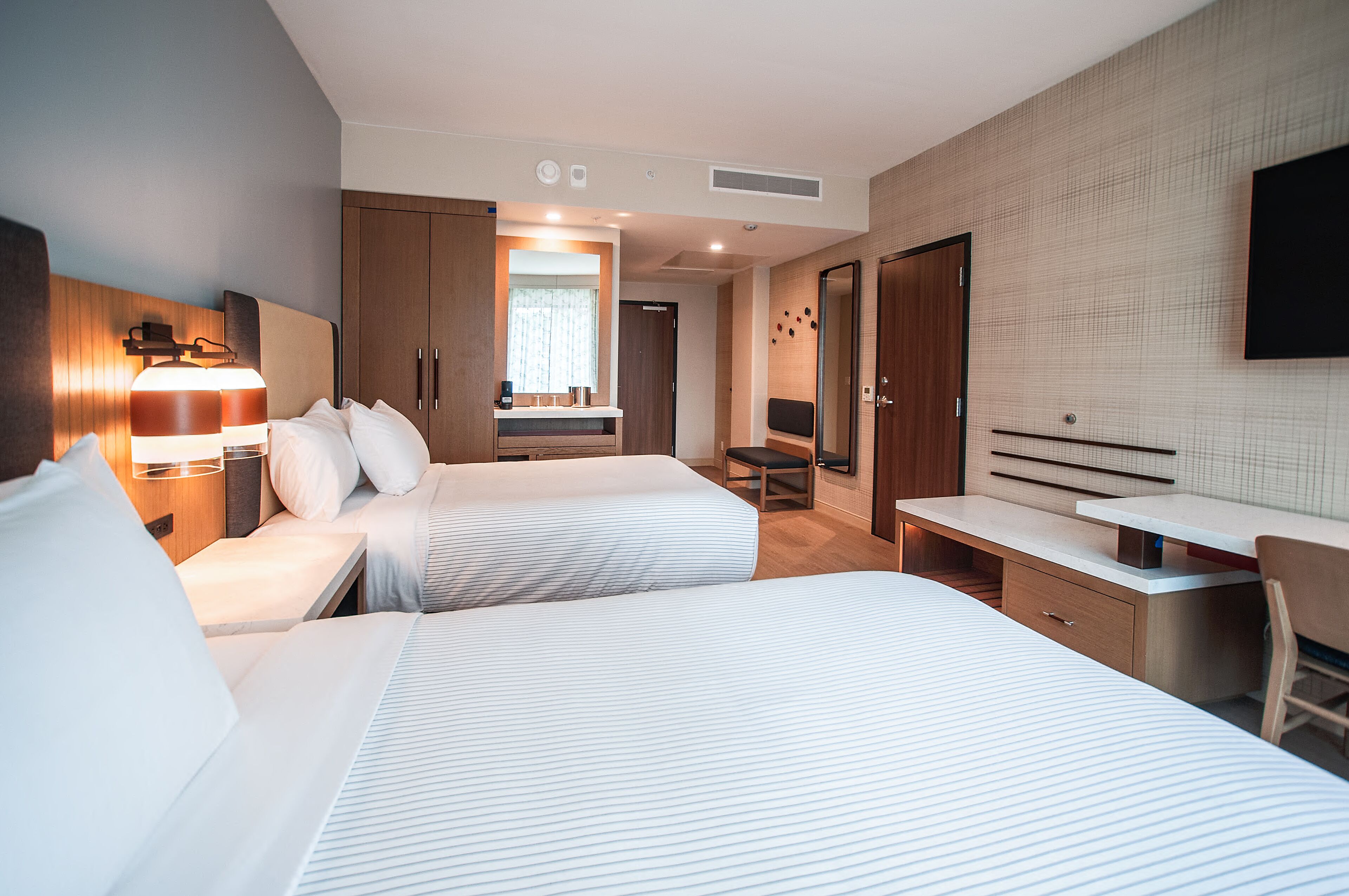 Cambria Hotel Austin Downtown