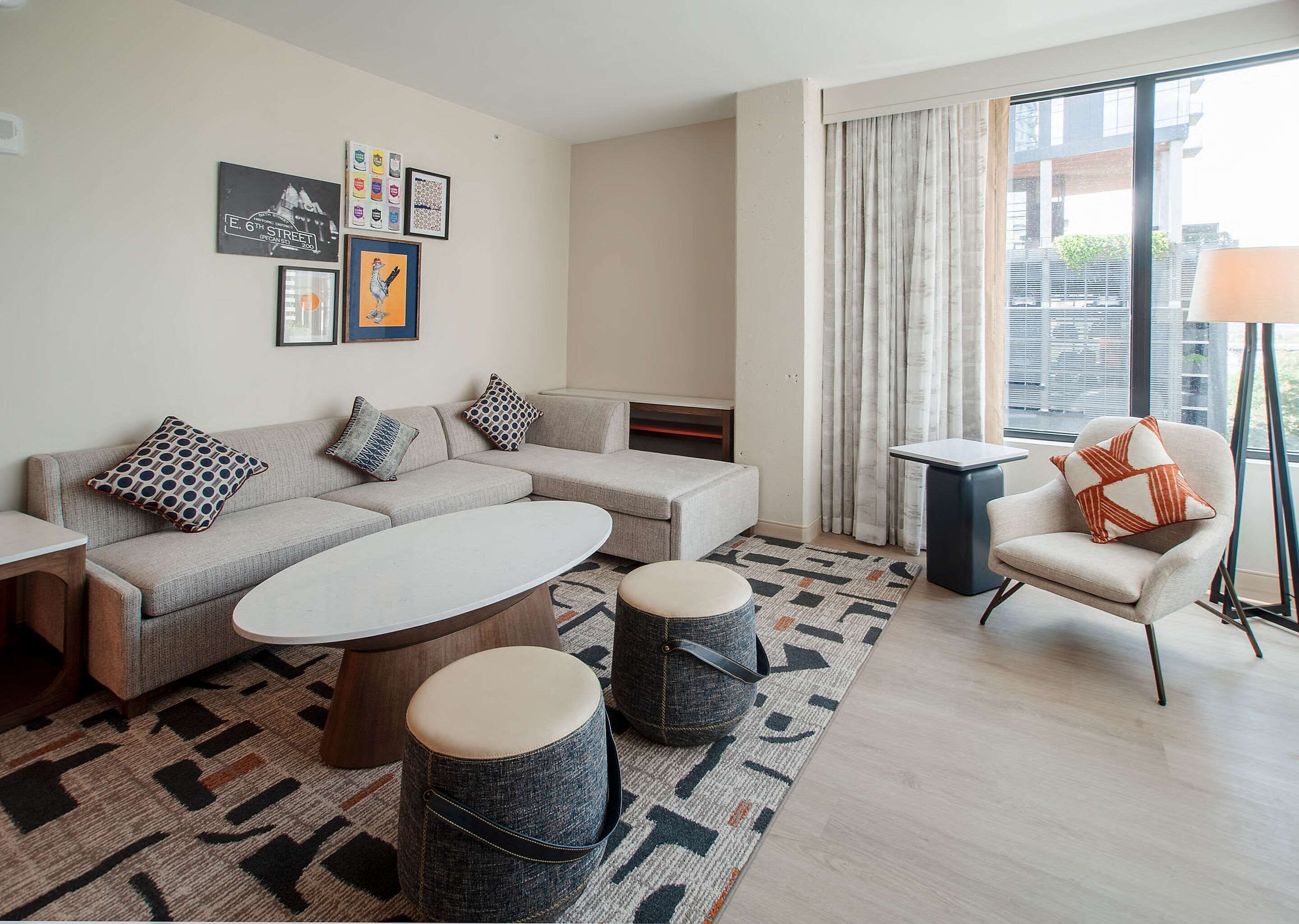 Cambria Hotel Austin Downtown