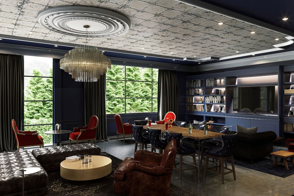 Colton House Hotel