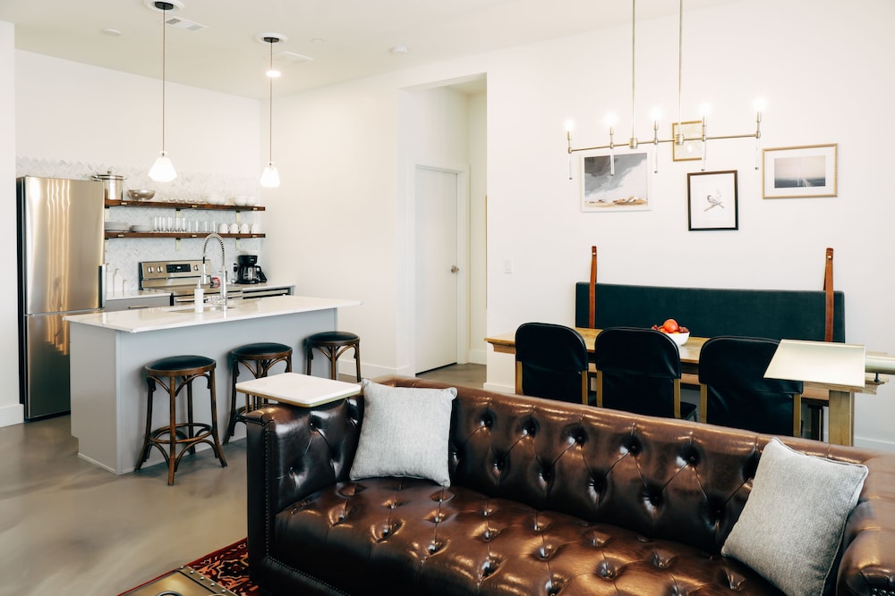 Colton House Hotel