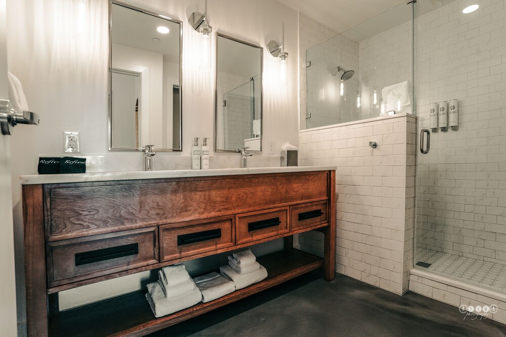 Colton House Hotel