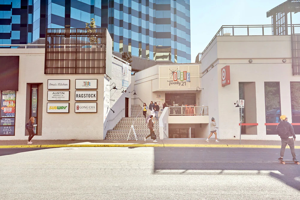 Dobie Center by Sonder
