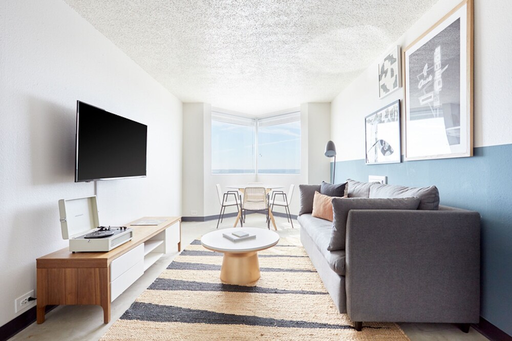 Dobie Center by Sonder